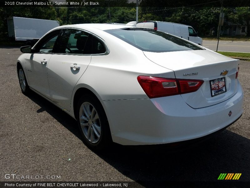 Summit White / Jet Black 2018 Chevrolet Malibu LT