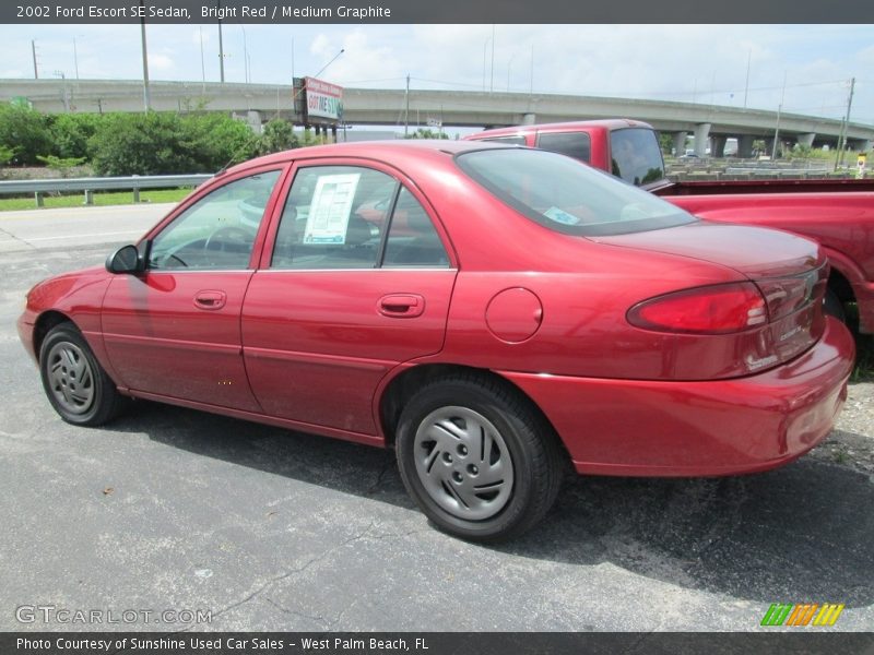 Bright Red / Medium Graphite 2002 Ford Escort SE Sedan