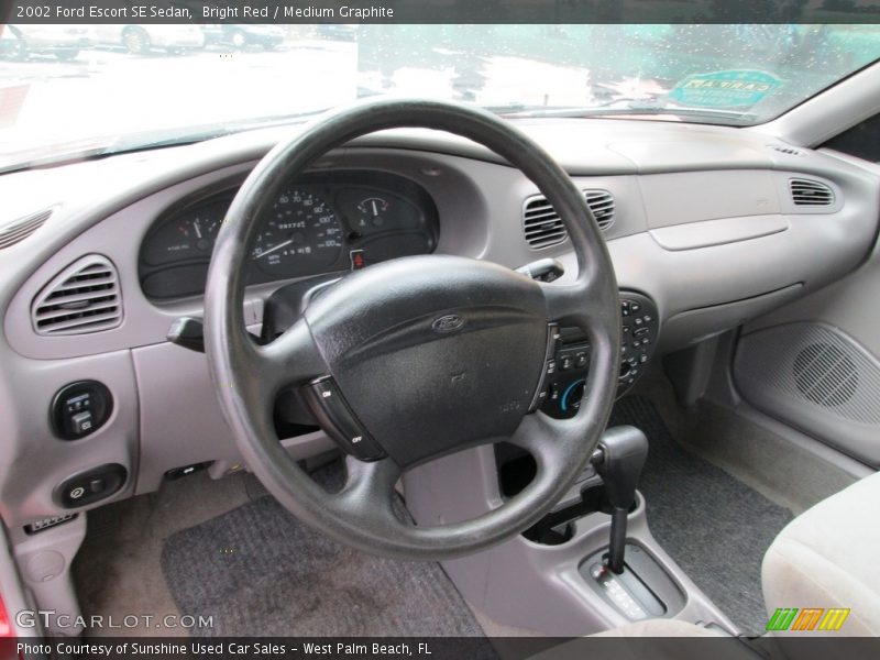 Bright Red / Medium Graphite 2002 Ford Escort SE Sedan