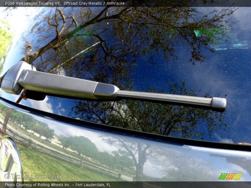 Offroad Grey Metallic / Anthracite 2006 Volkswagen Touareg V6