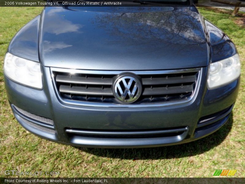 Offroad Grey Metallic / Anthracite 2006 Volkswagen Touareg V6