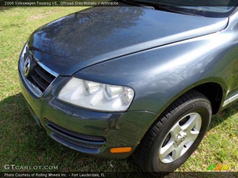 Offroad Grey Metallic / Anthracite 2006 Volkswagen Touareg V6