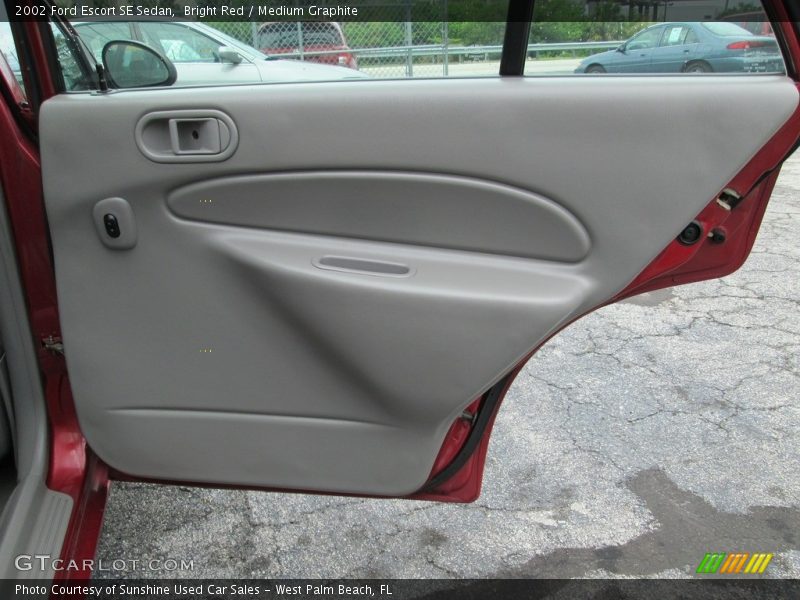 Bright Red / Medium Graphite 2002 Ford Escort SE Sedan