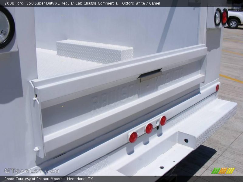 Oxford White / Camel 2008 Ford F350 Super Duty XL Regular Cab Chassis Commercial
