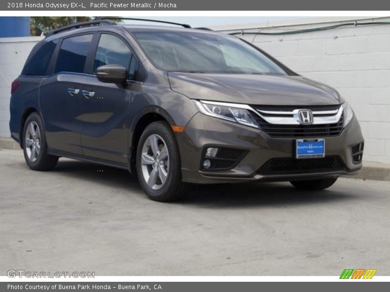 Pacific Pewter Metallic / Mocha 2018 Honda Odyssey EX-L