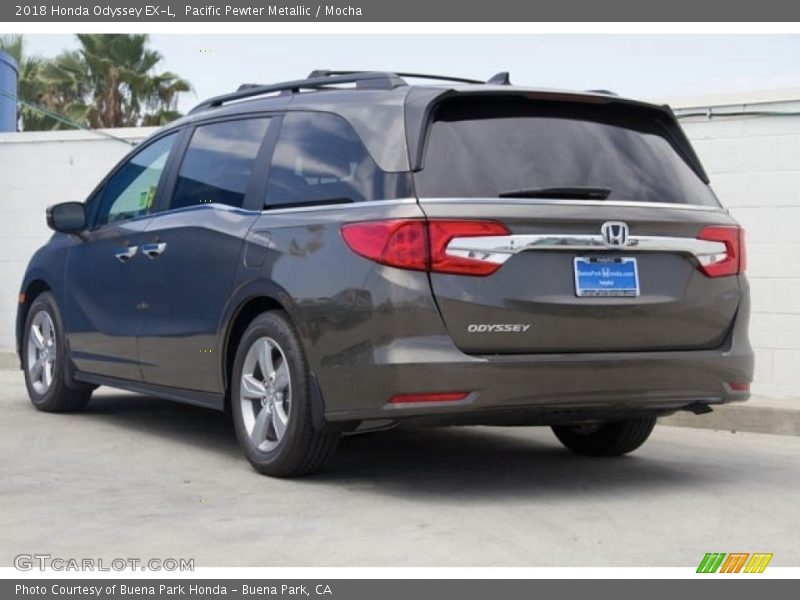 Pacific Pewter Metallic / Mocha 2018 Honda Odyssey EX-L