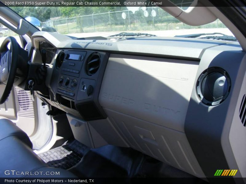 Oxford White / Camel 2008 Ford F350 Super Duty XL Regular Cab Chassis Commercial
