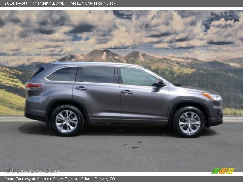 Predawn Gray Mica / Black 2014 Toyota Highlander XLE AWD
