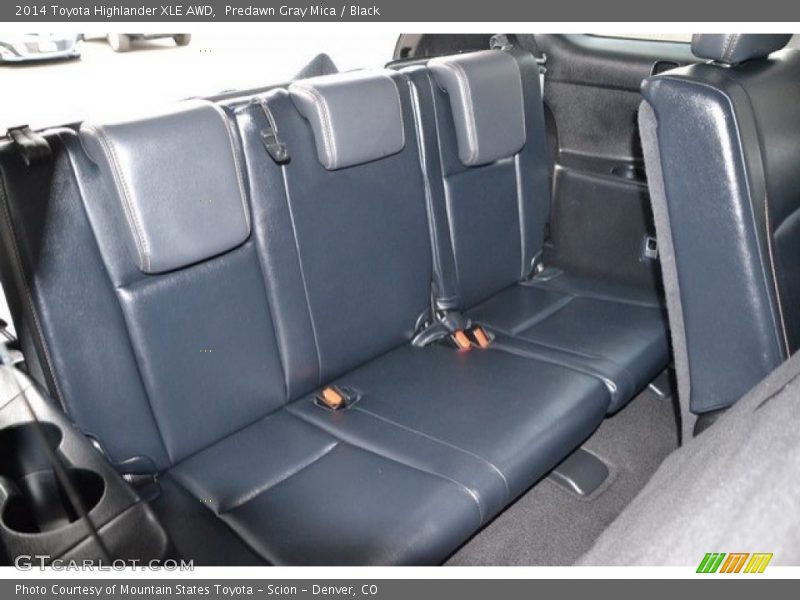 Predawn Gray Mica / Black 2014 Toyota Highlander XLE AWD
