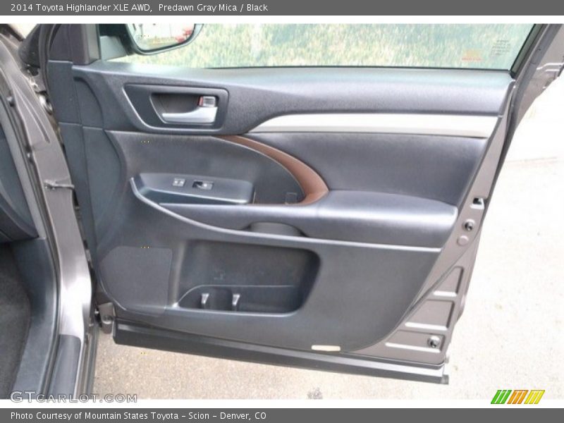 Predawn Gray Mica / Black 2014 Toyota Highlander XLE AWD