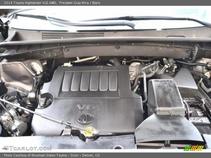 Predawn Gray Mica / Black 2014 Toyota Highlander XLE AWD
