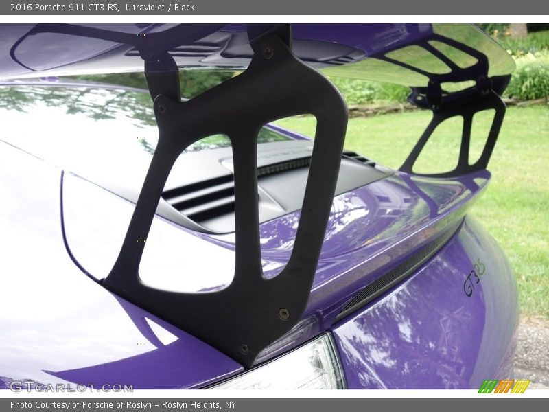Ultraviolet / Black 2016 Porsche 911 GT3 RS