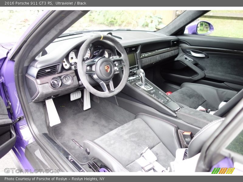  2016 911 GT3 RS Black Interior