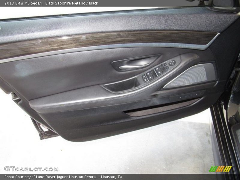 Black Sapphire Metallic / Black 2013 BMW M5 Sedan