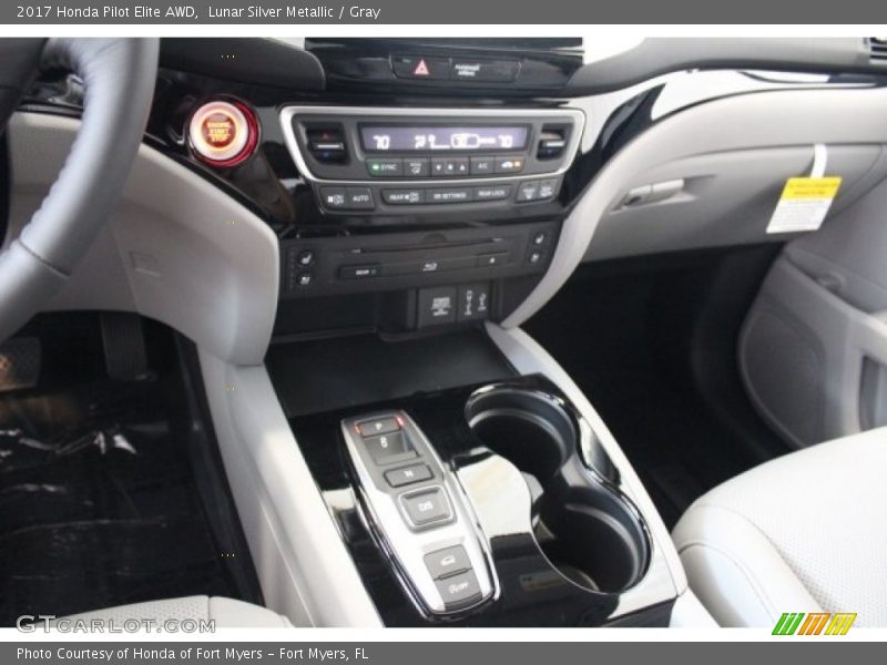 Lunar Silver Metallic / Gray 2017 Honda Pilot Elite AWD