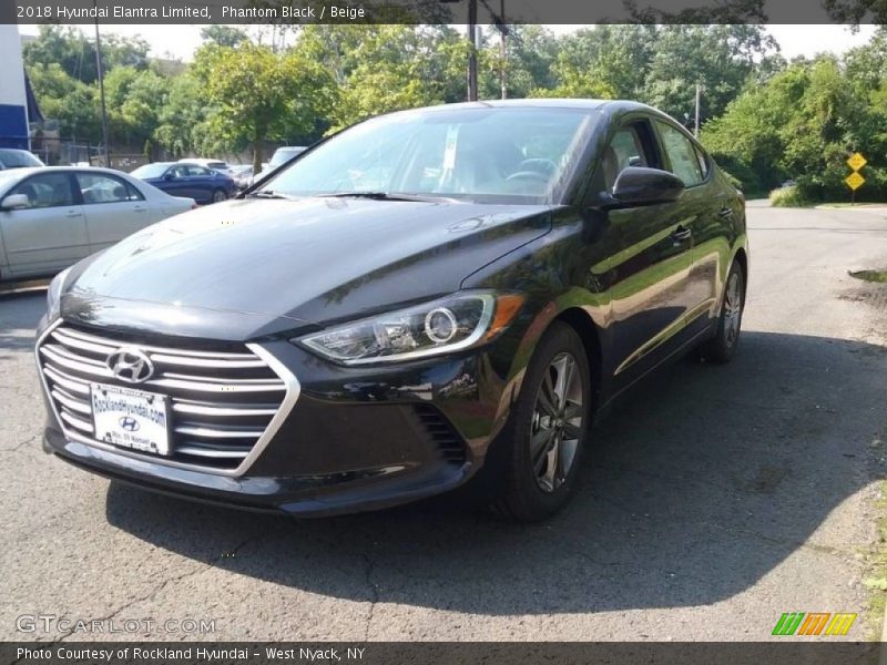 Phantom Black / Beige 2018 Hyundai Elantra Limited