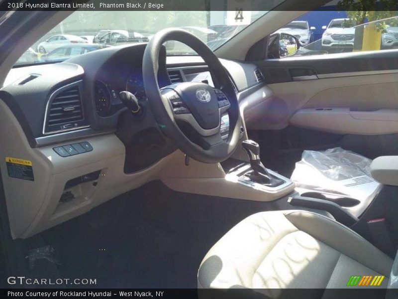 Phantom Black / Beige 2018 Hyundai Elantra Limited