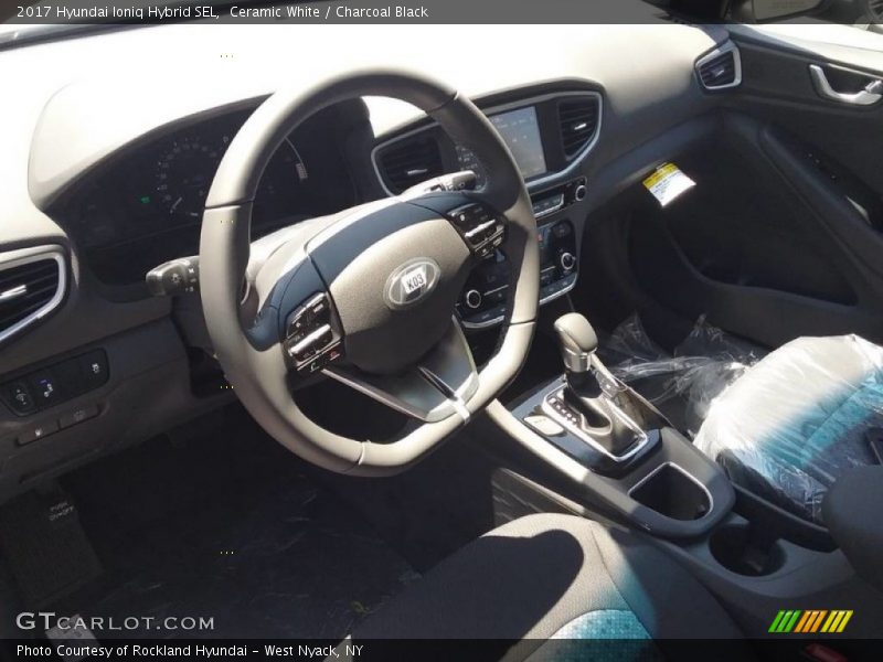 Ceramic White / Charcoal Black 2017 Hyundai Ioniq Hybrid SEL