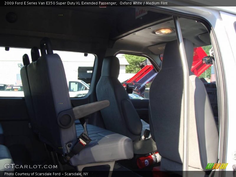Oxford White / Medium Flint 2009 Ford E Series Van E350 Super Duty XL Extended Passenger