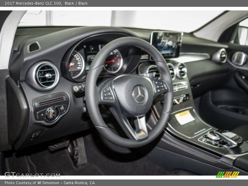 Black / Black 2017 Mercedes-Benz GLC 300