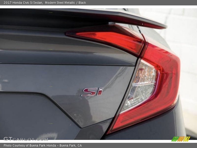 Modern Steel Metallic / Black 2017 Honda Civic Si Sedan