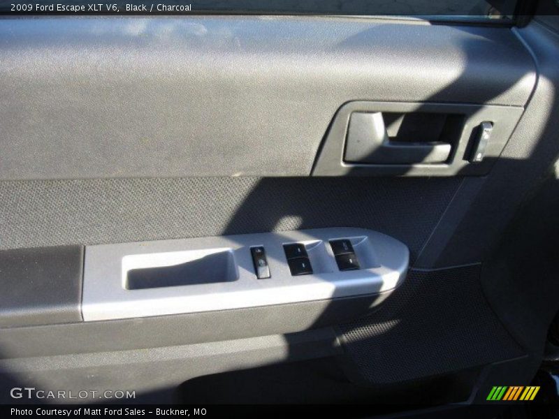 Black / Charcoal 2009 Ford Escape XLT V6