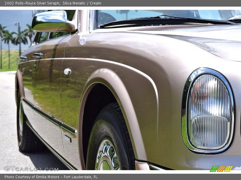 Silica Metallic / Cream 2002 Rolls-Royce Silver Seraph