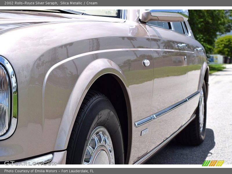 Silica Metallic / Cream 2002 Rolls-Royce Silver Seraph