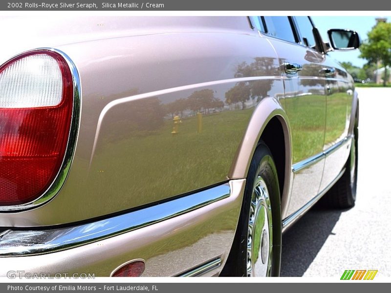 Silica Metallic / Cream 2002 Rolls-Royce Silver Seraph
