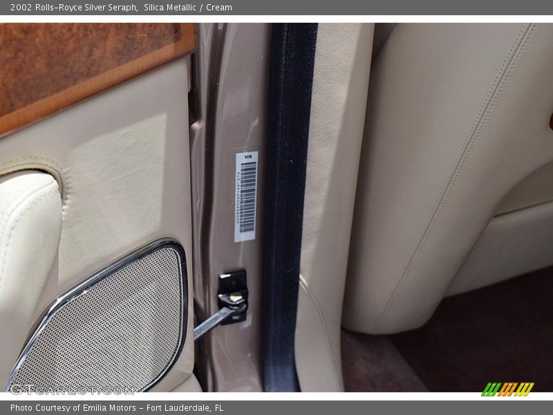 Silica Metallic / Cream 2002 Rolls-Royce Silver Seraph