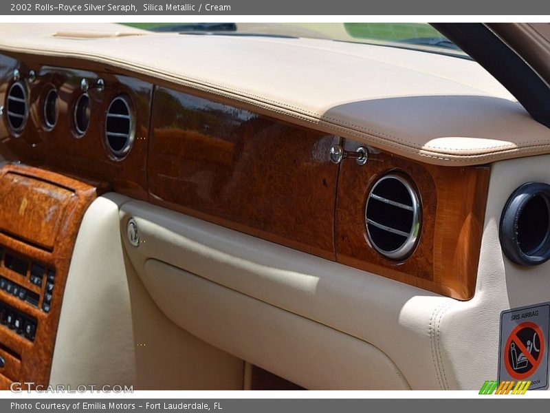 Silica Metallic / Cream 2002 Rolls-Royce Silver Seraph