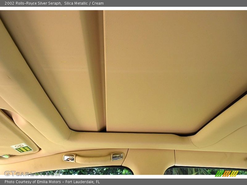 Silica Metallic / Cream 2002 Rolls-Royce Silver Seraph