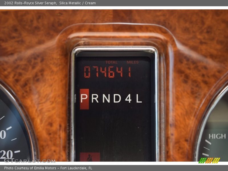 Silica Metallic / Cream 2002 Rolls-Royce Silver Seraph