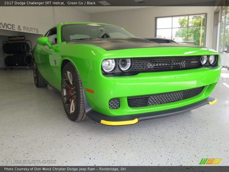 Green Go / Black 2017 Dodge Challenger SRT Hellcat