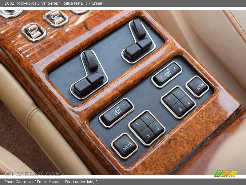 Controls of 2002 Silver Seraph 