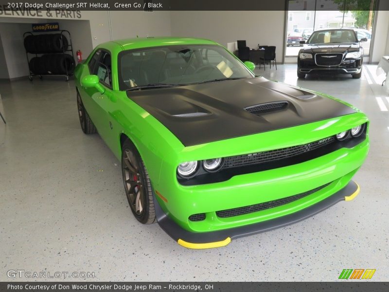 Green Go / Black 2017 Dodge Challenger SRT Hellcat