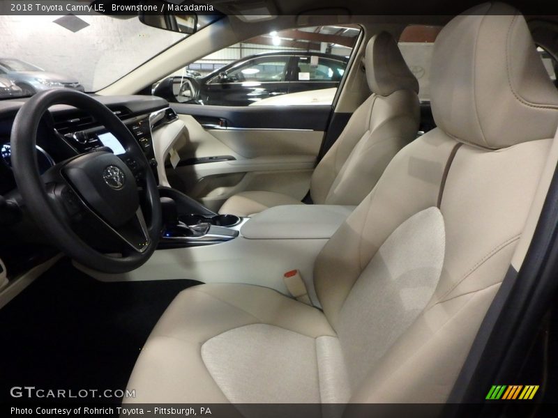Brownstone / Macadamia 2018 Toyota Camry LE