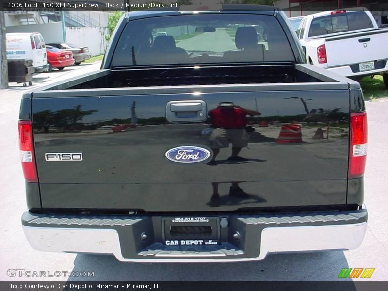 Black / Medium/Dark Flint 2006 Ford F150 XLT SuperCrew