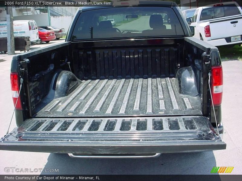 Black / Medium/Dark Flint 2006 Ford F150 XLT SuperCrew