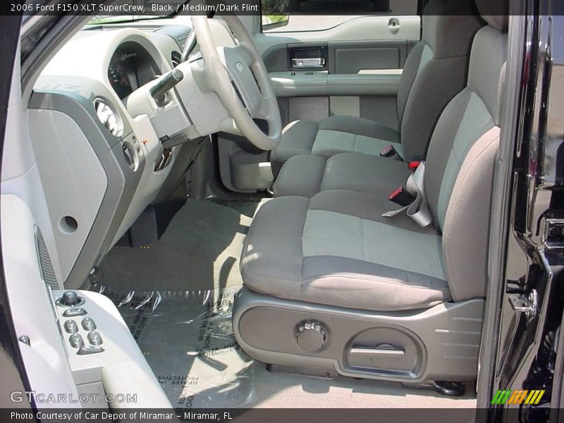 Black / Medium/Dark Flint 2006 Ford F150 XLT SuperCrew