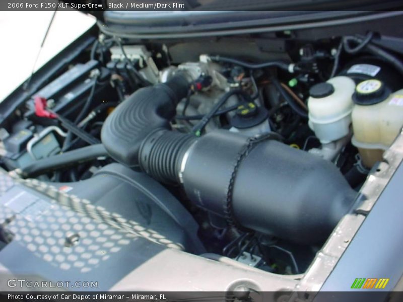 Black / Medium/Dark Flint 2006 Ford F150 XLT SuperCrew