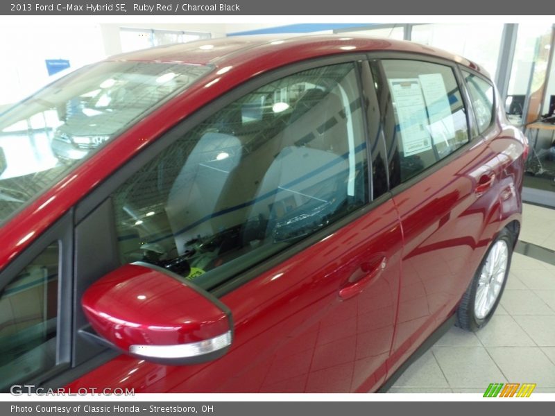 Ruby Red / Charcoal Black 2013 Ford C-Max Hybrid SE