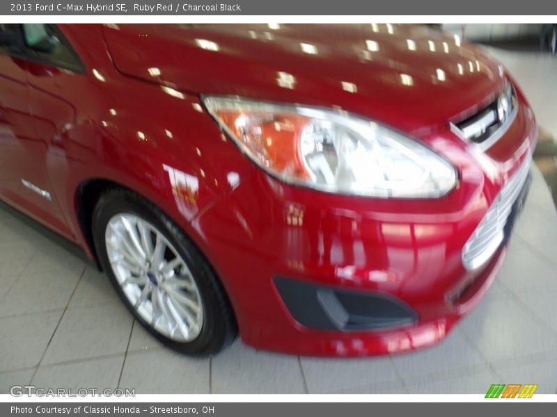 Ruby Red / Charcoal Black 2013 Ford C-Max Hybrid SE