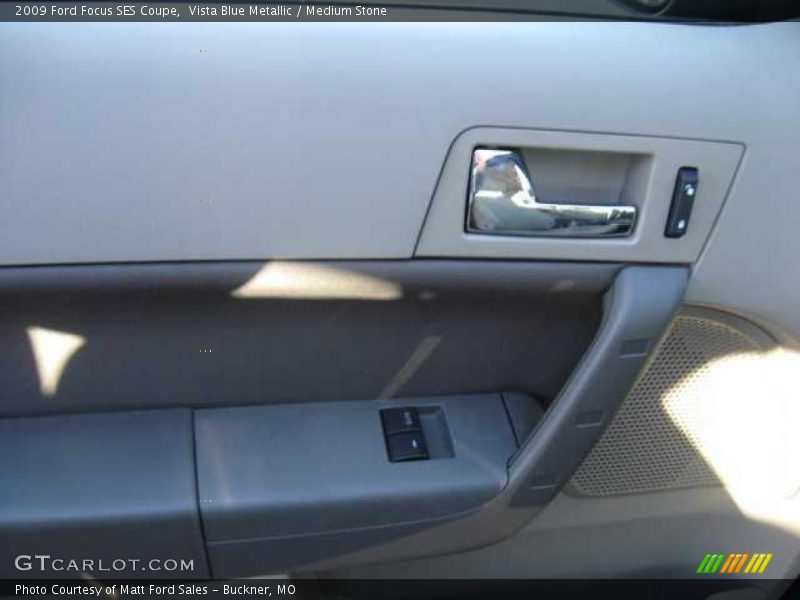 Vista Blue Metallic / Medium Stone 2009 Ford Focus SES Coupe