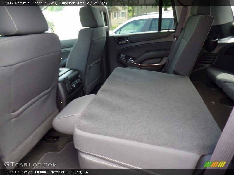Tungsten Metallic / Jet Black 2017 Chevrolet Tahoe LS 4WD