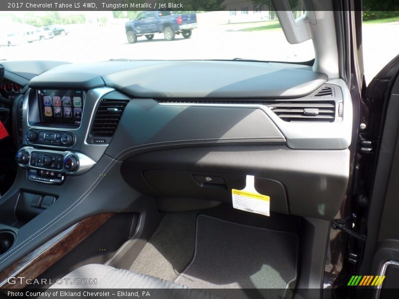 Tungsten Metallic / Jet Black 2017 Chevrolet Tahoe LS 4WD