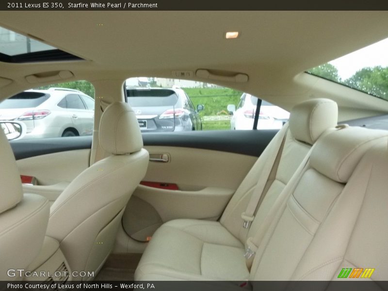 Starfire White Pearl / Parchment 2011 Lexus ES 350