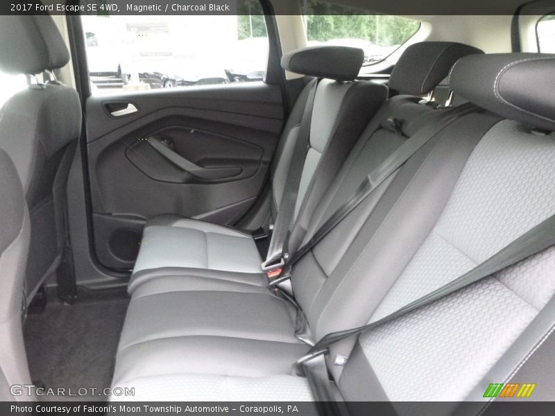 Magnetic / Charcoal Black 2017 Ford Escape SE 4WD