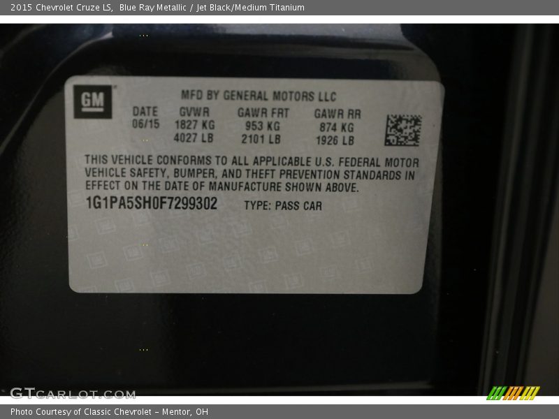 Blue Ray Metallic / Jet Black/Medium Titanium 2015 Chevrolet Cruze LS