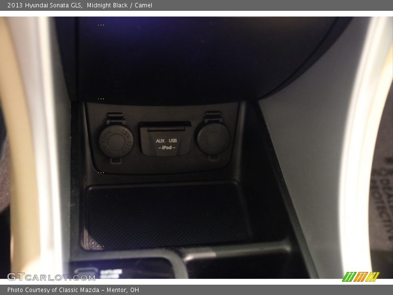 Midnight Black / Camel 2013 Hyundai Sonata GLS
